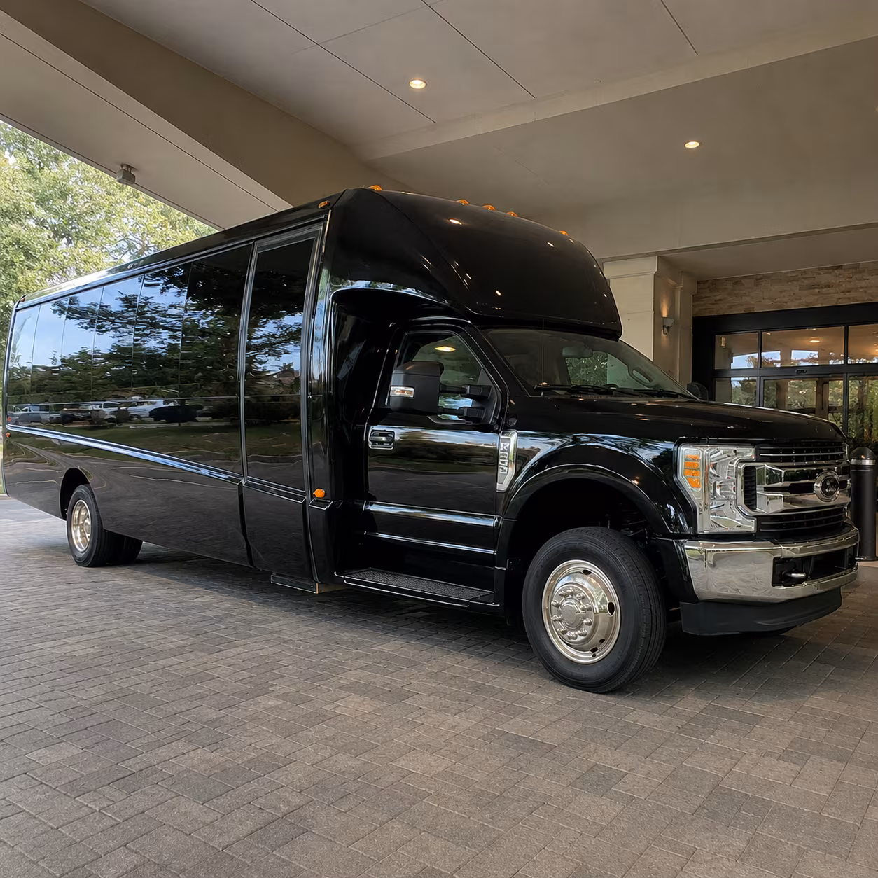 Newark Airport Shuttle & Transportation party bus exterior