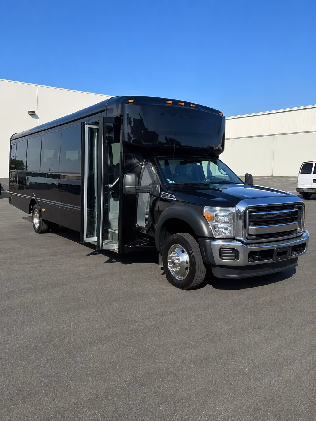 Newark Concert & Music Festival Transportation party bus exterior