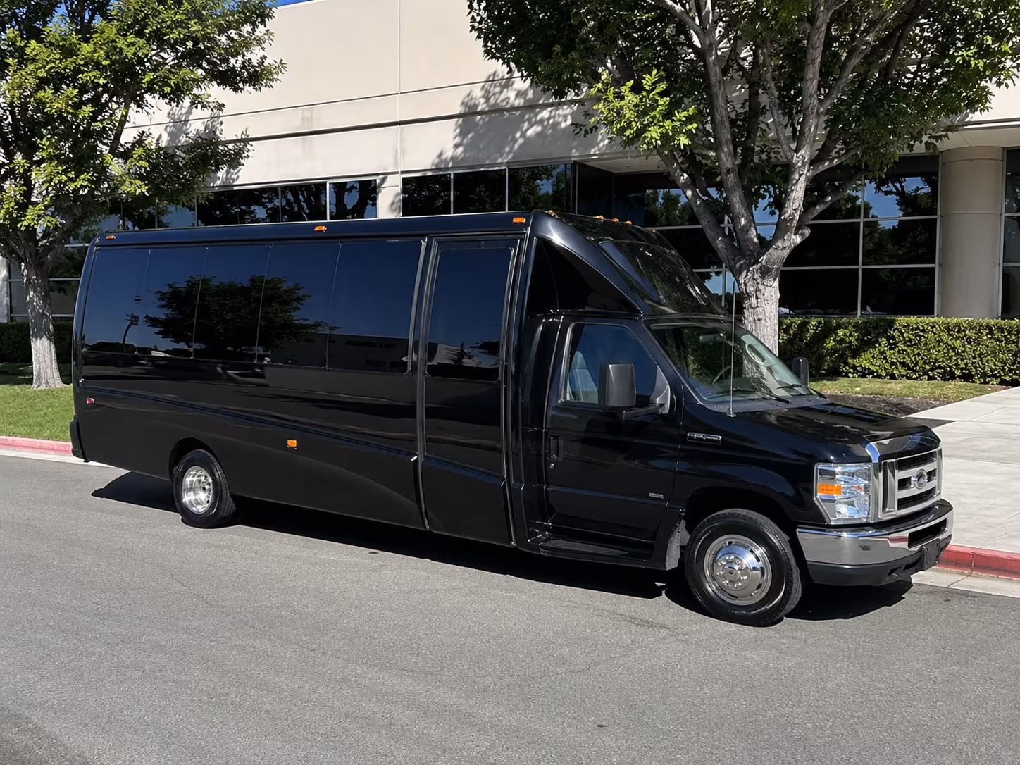 Newark Sporting Event Transportation